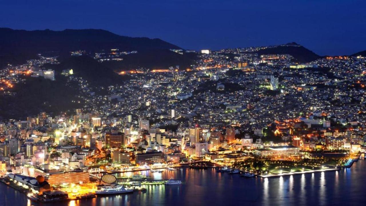 Toyoko Inn Nagasaki Ekimae Ngoại thất bức ảnh